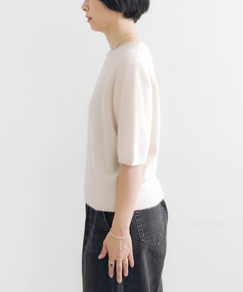 URBAN RESEARCH（アーバンリサーチ）の「FOX/CASHMEREハーフスリーブニット（ニット/セーター・レディース・ネイビー/カーキ/オフホワイト・FREE）」の12枚目の写真