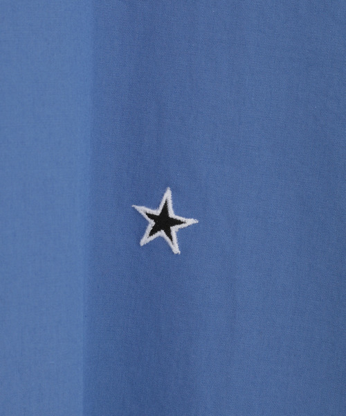 CONVERSE TOKYO(コンバーストウキョウ)の「STAR★ ONEPOINT OVERSIZED SHIRT(シャツ/ブラウス・レディース・ブルー/ベージュ/ホワイト/サックスブルー/ブラック・FREE)」の19枚目の写真