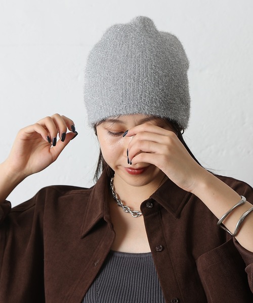 COLONY 2139(コロニートゥーワンスリーナイン)の「ラメニット帽(ニットキャップ/ビーニー・レディース・カーキ/ブラック/シルバー・FREE)」の1枚目の写真