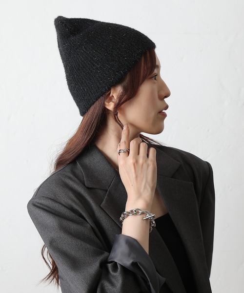 COLONY 2139(コロニートゥーワンスリーナイン)の「ラメニット帽(ニットキャップ/ビーニー・レディース・カーキ/ブラック/シルバー・FREE)」の10枚目の写真