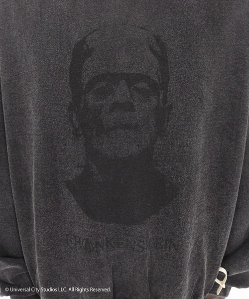 ADAM PATEK(アダムパテック)の「【ADAMPATEK/アダムパテック】Frankenstein portrait crewneck スウェット(スウェット・メンズ・ブラック/グレー・1/2)」の13枚目の写真