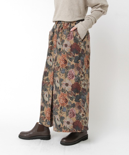 RNA-N(アールエヌエーエヌ)の「G1097 フラワープリントビエラスカート(スカート・レディース・ベージュ/ブラック・FREE)」の3枚目の写真