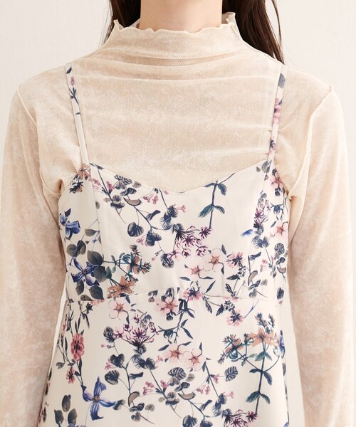 natural couture（ナチュラルクチュール）の「フロリエンタルキャミワンピース（ワンピース・レディース・ブラウン/オフホワイト・FREE）」の3枚目の写真