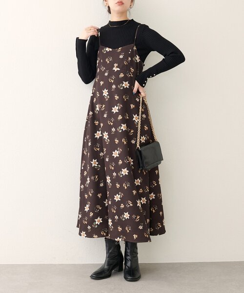 natural couture（ナチュラルクチュール）の「フロリエンタルキャミワンピース（ワンピース・レディース・ブラウン/オフホワイト・FREE）」の6枚目の写真