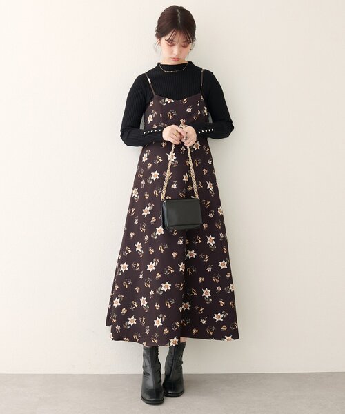 natural couture（ナチュラルクチュール）の「フロリエンタルキャミワンピース（ワンピース・レディース・ブラウン/オフホワイト・FREE）」の17枚目の写真