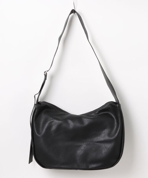 BEVERLY HILLS POLO CLUB（ビバリーヒルズポロクラブ）の「【BEVERLY HILLS POLO CLUB/ビバリーヒルズポロクラブ 】フェイクレザー ビッグショルダーバッグ（ショルダーバッグ・メンズ・ブラウン/ブラック・FREE）」の7枚目の写真