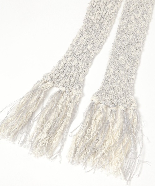 studio CLIP（スタディオクリップ）の「シャイニーニットナロウスカーフ（ストール/ショール・レディース・ブラック/アイボリー・FREE）」の4枚目の写真