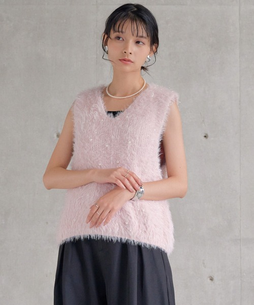 attiree(アティレー)の「パール付きラメシャギーニットベスト(Tシャツ/カットソー・レディース・ピンク/アイボリー/グレー/チャコールグレー/ベージュ・FREE)」の7枚目の写真