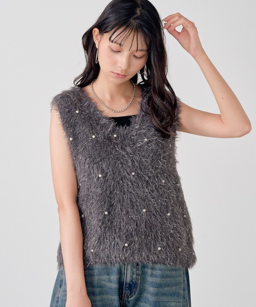 attiree(アティレー)の「パール付きラメシャギーニットベスト(Tシャツ/カットソー・レディース・ピンク/アイボリー/グレー/チャコールグレー/ベージュ・FREE)」の8枚目の写真