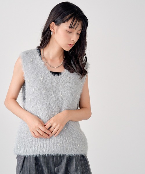 attiree(アティレー)の「パール付きラメシャギーニットベスト(Tシャツ/カットソー・レディース・ピンク/アイボリー/グレー/チャコールグレー/ベージュ・FREE)」の14枚目の写真