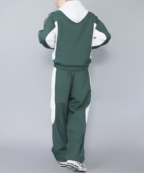 SPINNS（スピンズ）の「ナイロントラックパンツ/エンブレム刺繍ロゴ/配色切替/セットアップ対応（その他パンツ・メンズ・ホワイト/ブラック/ネイビー/グリーン/ワイン・ONESIZE）」の14枚目の写真