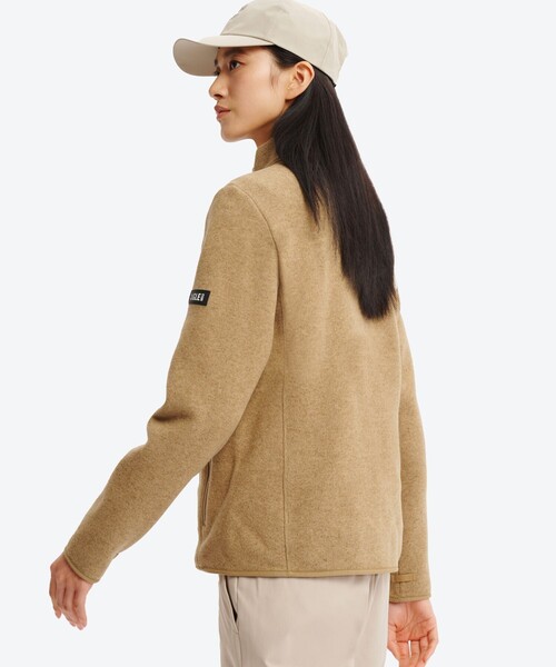 AIGLE(エーグル)の「ポーラテック フルジップフリースブルゾンジャケット(ブルゾン・レディース・ベージュ/ダークネイビー・36/38/40)」の7枚目の写真