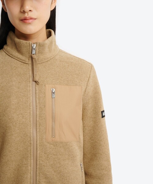 AIGLE(エーグル)の「ポーラテック フルジップフリースブルゾンジャケット(ブルゾン・レディース・ベージュ/ダークネイビー・36/38/40)」の8枚目の写真