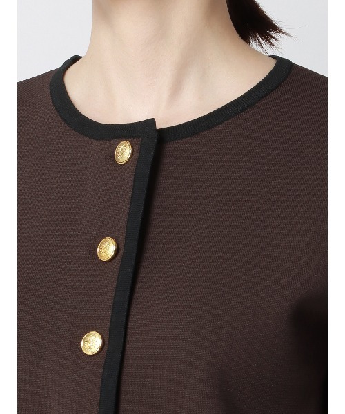 SUIT SQUARE（スーツスクエア）の「バイカラーニットジャケット ハンドウォッシュ メタルボタン（ニット/セーター・レディース・ブラウン系/ブラック系・38(9号)）」の18枚目の写真