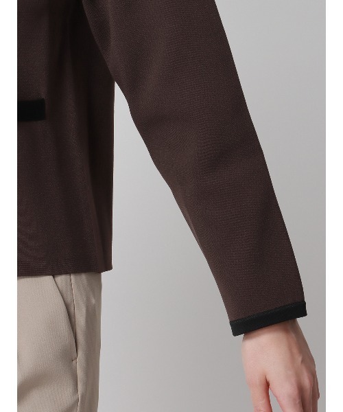SUIT SQUARE（スーツスクエア）の「バイカラーニットジャケット ハンドウォッシュ メタルボタン（ニット/セーター・レディース・ブラウン系/ブラック系・38(9号)）」の19枚目の写真