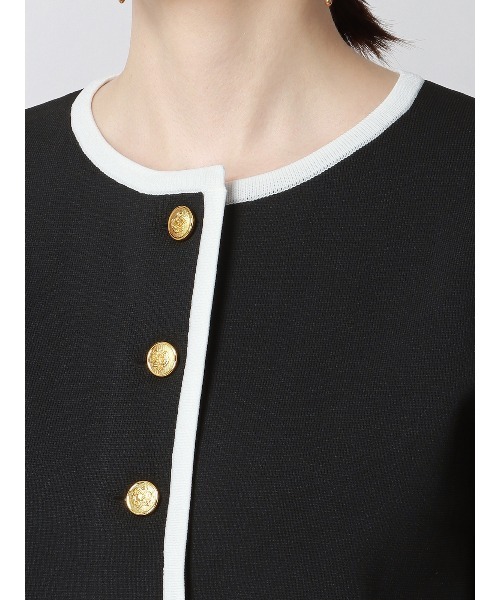 SUIT SQUARE（スーツスクエア）の「バイカラーニットジャケット ハンドウォッシュ メタルボタン（ニット/セーター・レディース・ブラウン系/ブラック系・38(9号)）」の7枚目の写真