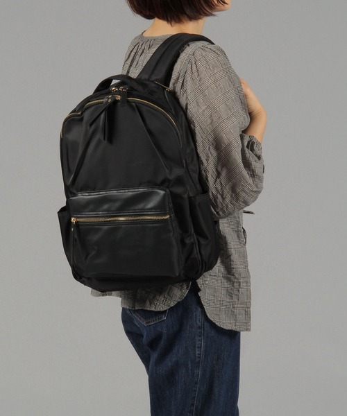 GLOBAL WORK(グローバルワーク)の「撥水軽量12ポケットリュック/578006(バックパック/リュック・レディース・ブラック系その他/ブラック/グレー系その他2/グレー系その他/カーキ/ライトベージュ/ブラウン系その他・FREE)」の12枚目の写真