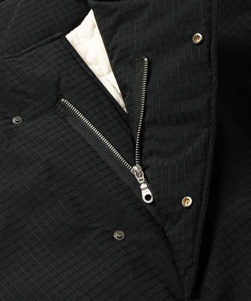 rehacer(レアセル)の「rehacer : Tactical Collarless Jacket / タクティカル カラーレス ジャケット(MA-1・メンズ・ネイビー/ブラック・LARGE/MEDIUM/SMALL)」の15枚目の写真