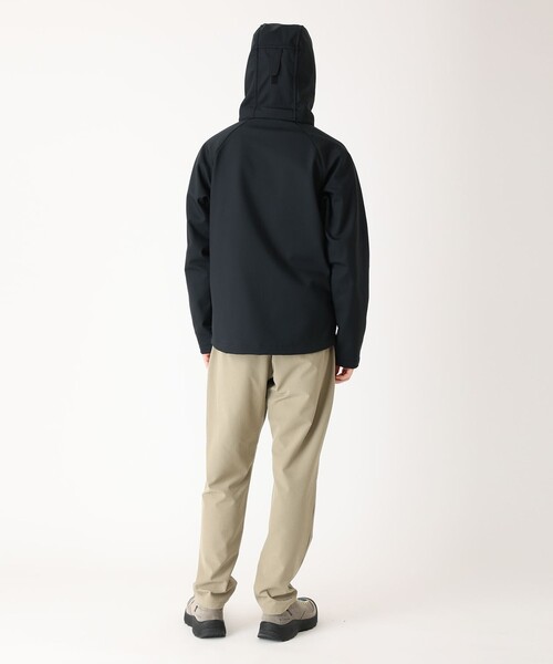 Columbia（コロンビア）の「撥水 ストレッチ Columbia／メンズ カスケードリッジIII ソフトシェル マウンテンパーカー／コロンビア（その他アウター・メンズ・ブラック/グレー/ネイビー・S/M/L/XL）」の11枚目の写真