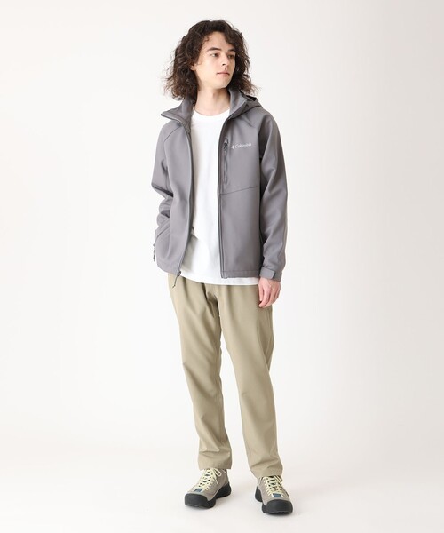 Columbia（コロンビア）の「撥水 ストレッチ Columbia／メンズ カスケードリッジIII ソフトシェル マウンテンパーカー／コロンビア（その他アウター・メンズ・ブラック/グレー/ネイビー・S/M/L/XL）」の16枚目の写真