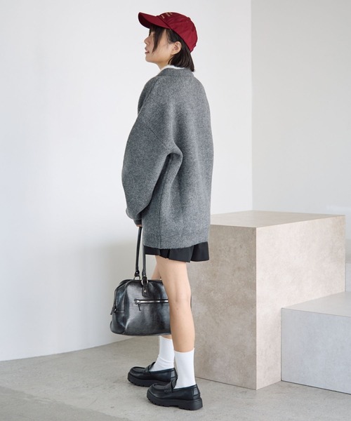 PBLIM（ページボーイリム）の「《UNISEX》フェザーポロニット（ニット/セーター・レディース・グレー/ネイビー・FREE）」の8枚目の写真