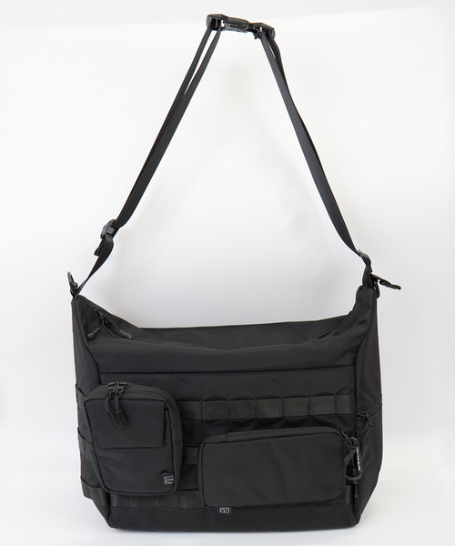 NOIR(ノワール)の「【NoiR / ノワール】Tweak Shoulder / ツイーク ショルダー/N25005 /12.6L(ショルダーバッグ・メンズ・ブラック系その他/ブラック系その他2・フリー)」の4枚目の写真