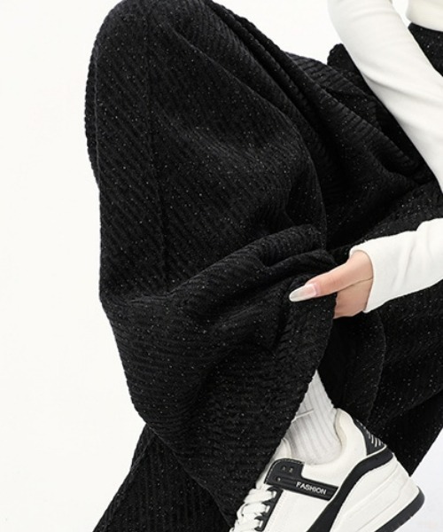 gossip!ロサンゼルス(ゴシップロサンゼルス)の「【Y2Kガーリー】レトロシルバーライン裏起毛ツイルワイドストレートパンツ(スウェットパンツ・レディース・ブラック/ホワイト・M)」の11枚目の写真