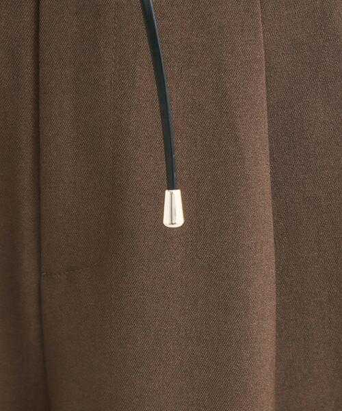 DRESKIP（ドレスキップ）の「【S-LL/2点セット】脚のラインを拾いにくい ベルト付きタックスカーチョパンツ（その他パンツ・レディース・マスタード/ネイビー/ダークブラウン・01/02/03/04）」の11枚目の写真