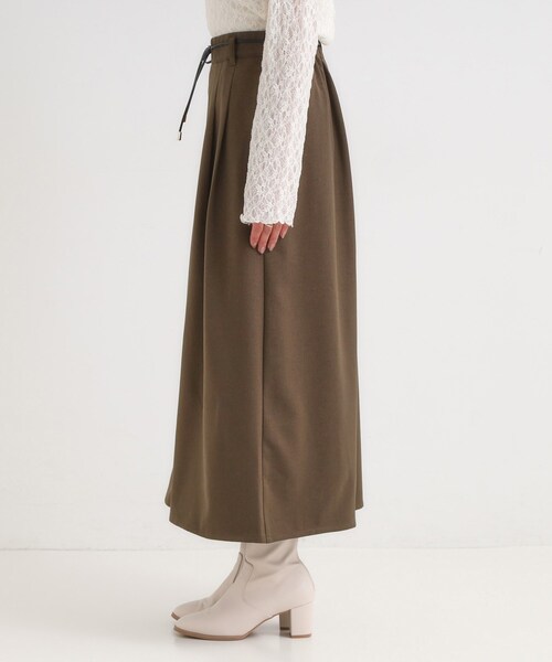 DRESKIP（ドレスキップ）の「【S-LL/2点セット】脚のラインを拾いにくい ベルト付きタックスカーチョパンツ（その他パンツ・レディース・マスタード/ネイビー/ダークブラウン・01/02/03/04）」の17枚目の写真