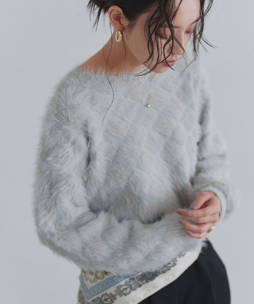ECLAM(クラム)の「フェザークロップドニット(ニット/セーター・レディース・テラコッタ/ライトグレー/オフホワイト・M)」の2枚目の写真