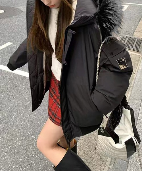 Doula Doula(ドゥーラドゥーラ)の「ファーフード付き中綿ジャケット(ダウンジャケット/コート・レディース・オフホワイト/ブラック/ブラウン・M/L/XL/S)」の22枚目の写真