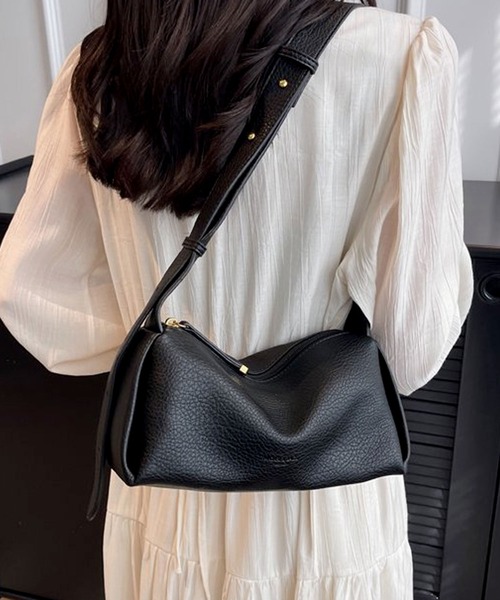 florist（フローリスト）の「2WAY レザーライク横長ショルダーバッグ/ボディバッグ（500mlペットボトル収納可）（ショルダーバッグ・レディース・オフホワイト/ブラウン/ブラック・FREE）」の2枚目の写真