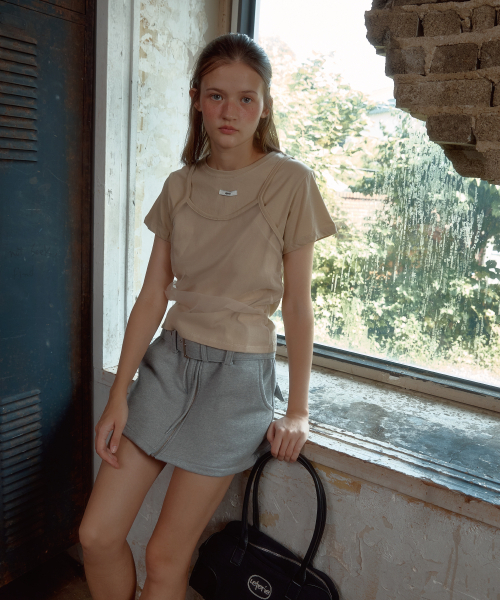 LETERIE(レテリー)の「BELT ZIPPER MINI SKIRT_GREY(スカート・レディース・グレー・FREE)」の2枚目の写真