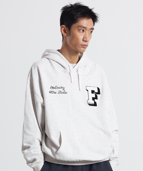F.ILLUMINATE(フィルミネイト)の「Fブクルロゴフードパーカー-オートミール(パーカー・レディース・その他・SMALL/MEDIUM/LARGE)」の3枚目の写真