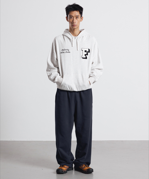 F.ILLUMINATE(フィルミネイト)の「Fブクルロゴフードパーカー-オートミール(パーカー・レディース・その他・SMALL/MEDIUM/LARGE)」の4枚目の写真