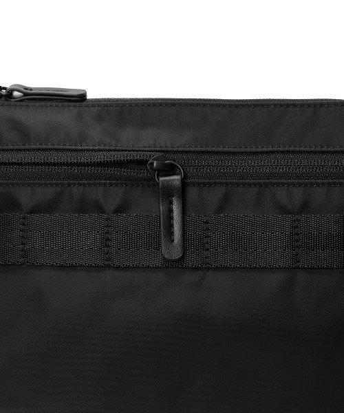 MUSINSA STANDARD（ムシンサスタンダード）の「ナイロンユーティリティサコッシュ[ブラック]（メッセンジャーバッグ・レディース・その他・FREE）」の5枚目の写真