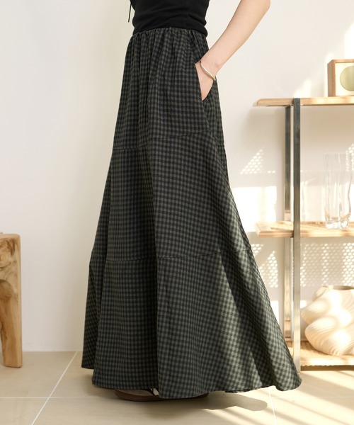 LAULEN(ローレン)の「check flare tiered long skirt /チェックフレアティアードロングスカート(スカート・レディース・ブラック/ブラウン・M/S)」の5枚目の写真