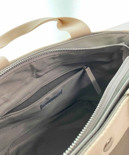 Q(キュー)の「シュリンク2wayトート(トートバッグ・レディース・ライトグレー/ブラック・ONE SIZE)」の12枚目の写真
