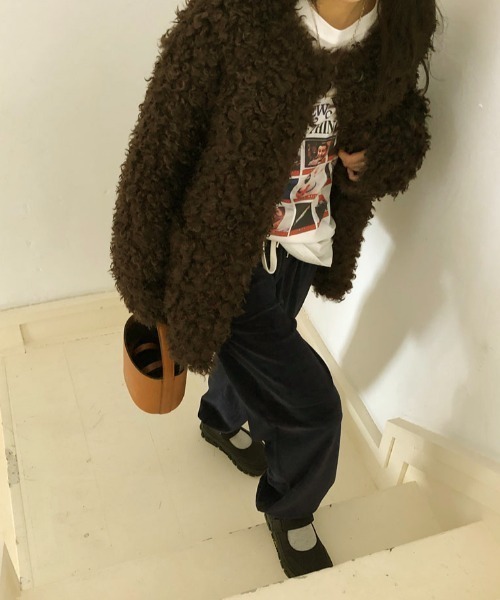 FAVORITO(ファヴォリート)の「ファーコート(ブルゾン・レディース・ブラウン/ベージュ・F)」の7枚目の写真