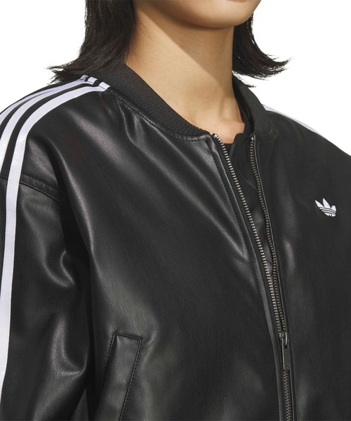 adidas(アディダス)の「adidas W PLEATHER JKT / アディダス ウィメンズ プレザー ジャケット(その他アウター・レディース・ブラック・S/3XL/XXL/XL/L/M)」の2枚目の写真