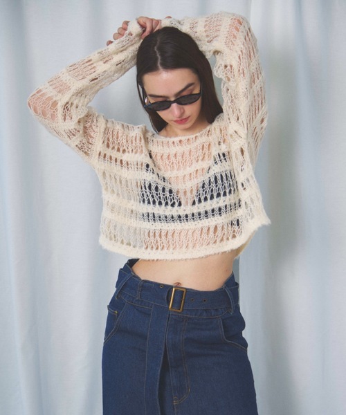 CIEL'AIR(シエルエアー)の「BOUCLE SHORT SWEATER(ブークレショートセーター)(ニット/セーター・レディース・アイボリー/ブラック・FREE)」の8枚目の写真