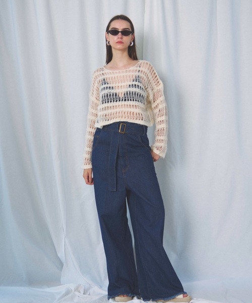 CIEL'AIR(シエルエアー)の「BOUCLE SHORT SWEATER(ブークレショートセーター)(ニット/セーター・レディース・アイボリー/ブラック・FREE)」の4枚目の写真