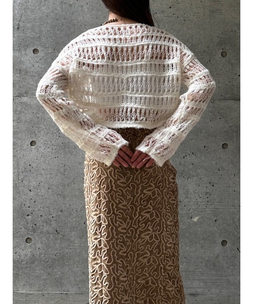 CIEL'AIR(シエルエアー)の「BOUCLE SHORT SWEATER(ブークレショートセーター)(ニット/セーター・レディース・アイボリー/ブラック・FREE)」の21枚目の写真
