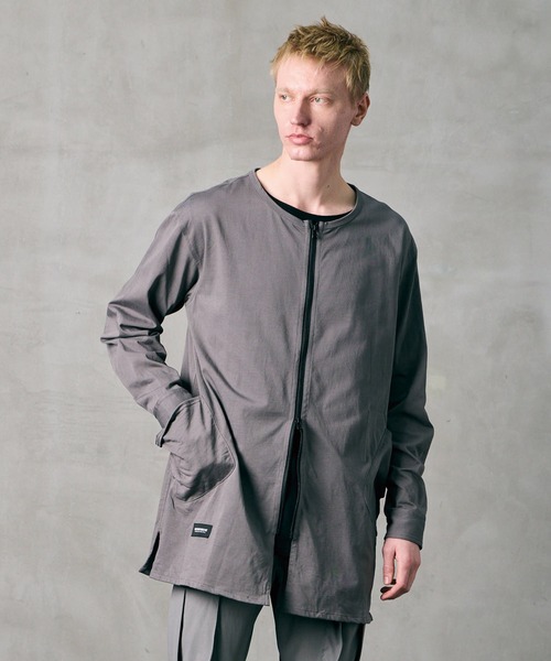 VIRGOwearworks（ヴァルゴウェアワークス）の「ESSENCE ZIP SHIRT（シャツ/ブラウス・メンズ・レッド/ブラック/グレー・2/3/4）」の2枚目の写真