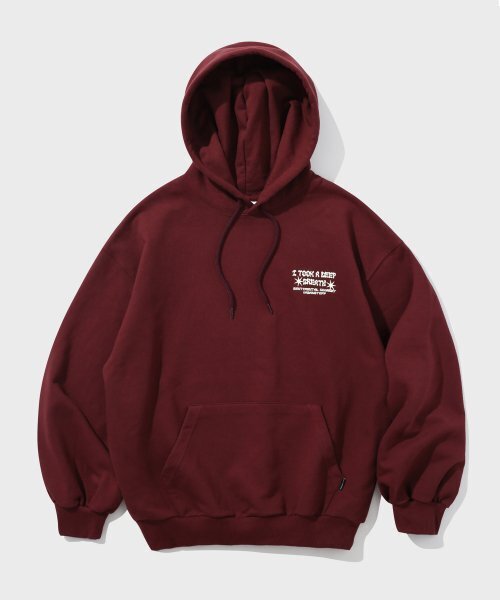 URBANSTOFF(アーバンストッフ)の「ワンスクリプトフードパーカー(バーガンディ)(パーカー・レディース・その他・MEDIUM/LARGE)」の2枚目の写真