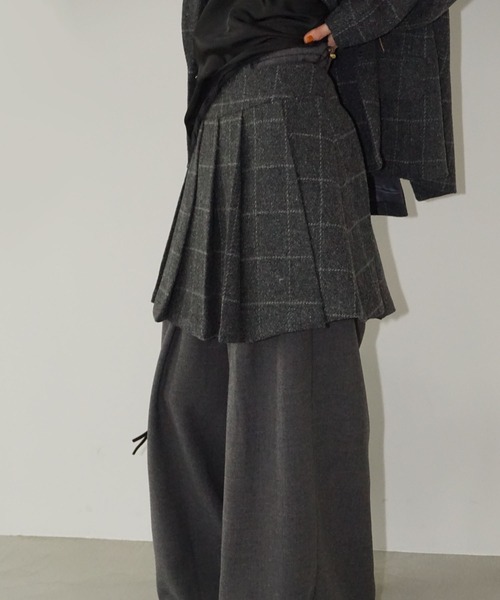 chuclla(チュクラ)の「【YOUYILIN】チェックミニスカート CHYOUW25a009(スカート・レディース・ダークグレー・L/M)」の11枚目の写真