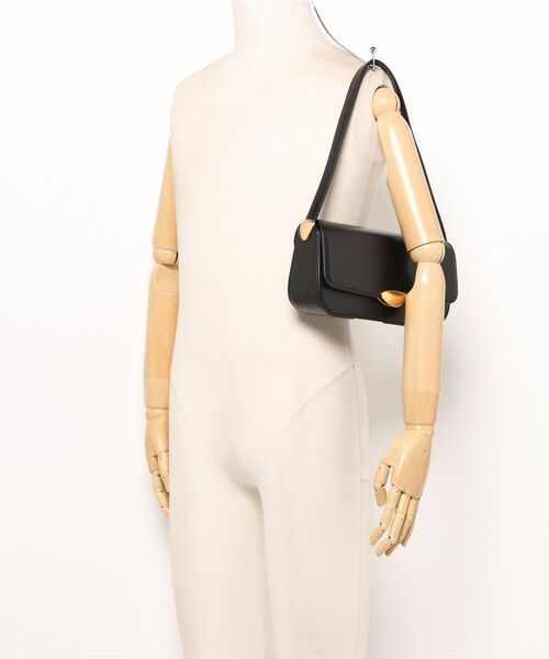 Rouge vif(ルージュヴィフ)の「【MAESTOSO/マエストソ】NOA BAGUETTE レザーショルダーバッグ / クラッチバッグ(ショルダーバッグ・レディース・ブラック・フリー)」の6枚目の写真