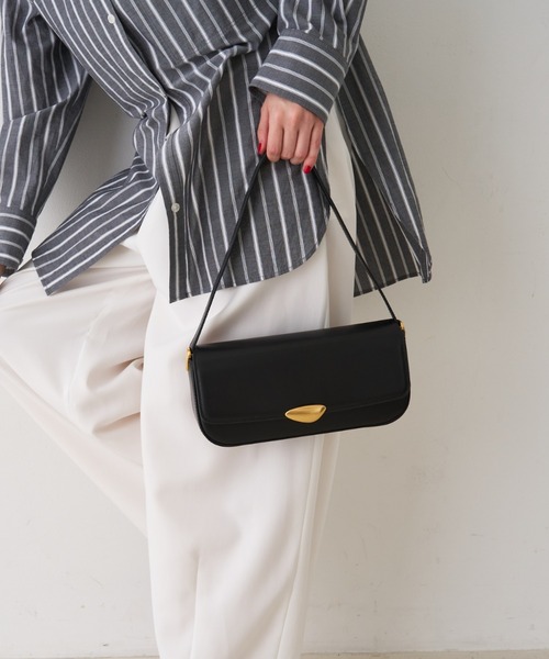 Rouge vif(ルージュヴィフ)の「【MAESTOSO/マエストソ】NOA BAGUETTE レザーショルダーバッグ / クラッチバッグ(ショルダーバッグ・レディース・ブラック・フリー)」の10枚目の写真