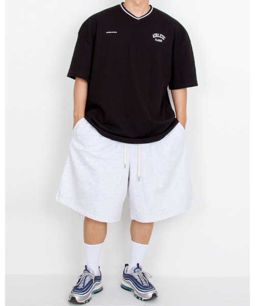 PACIENCIA(パシエンシア)の「007 Vネックオーバーフィット半袖(Tシャツ/カットソー・メンズ・ホワイト/ブラック・MEDIUM/LARGE/X-LARGE/XX-LARGE)」の6枚目の写真