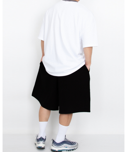 PACIENCIA(パシエンシア)の「007 Vネックオーバーフィット半袖(Tシャツ/カットソー・メンズ・ホワイト/ブラック・MEDIUM/LARGE/X-LARGE/XX-LARGE)」の10枚目の写真